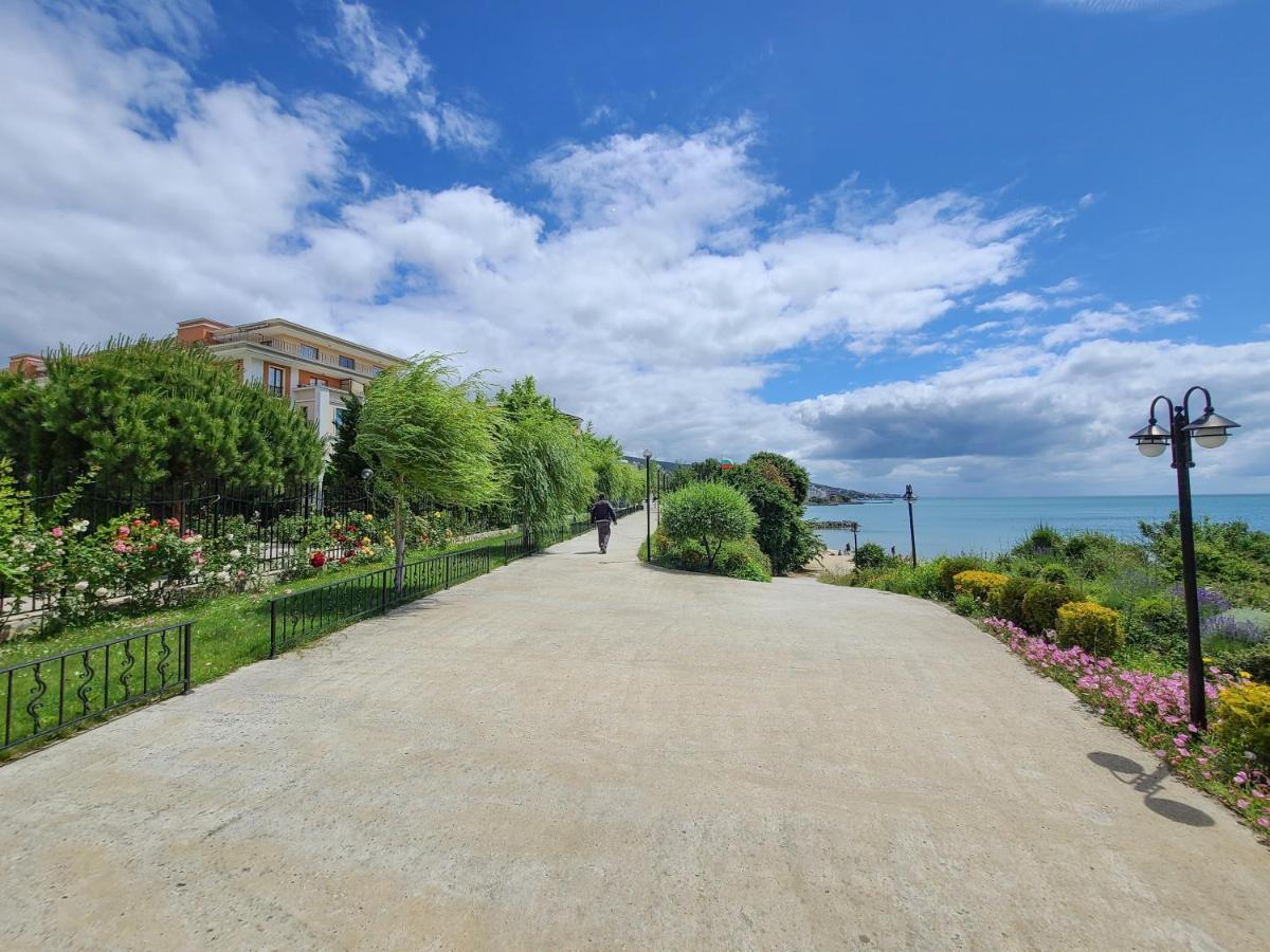 Prestige Fort Aparthotel - Private Apartment-Bsr スヴェティ・ヴラス エクステリア 写真