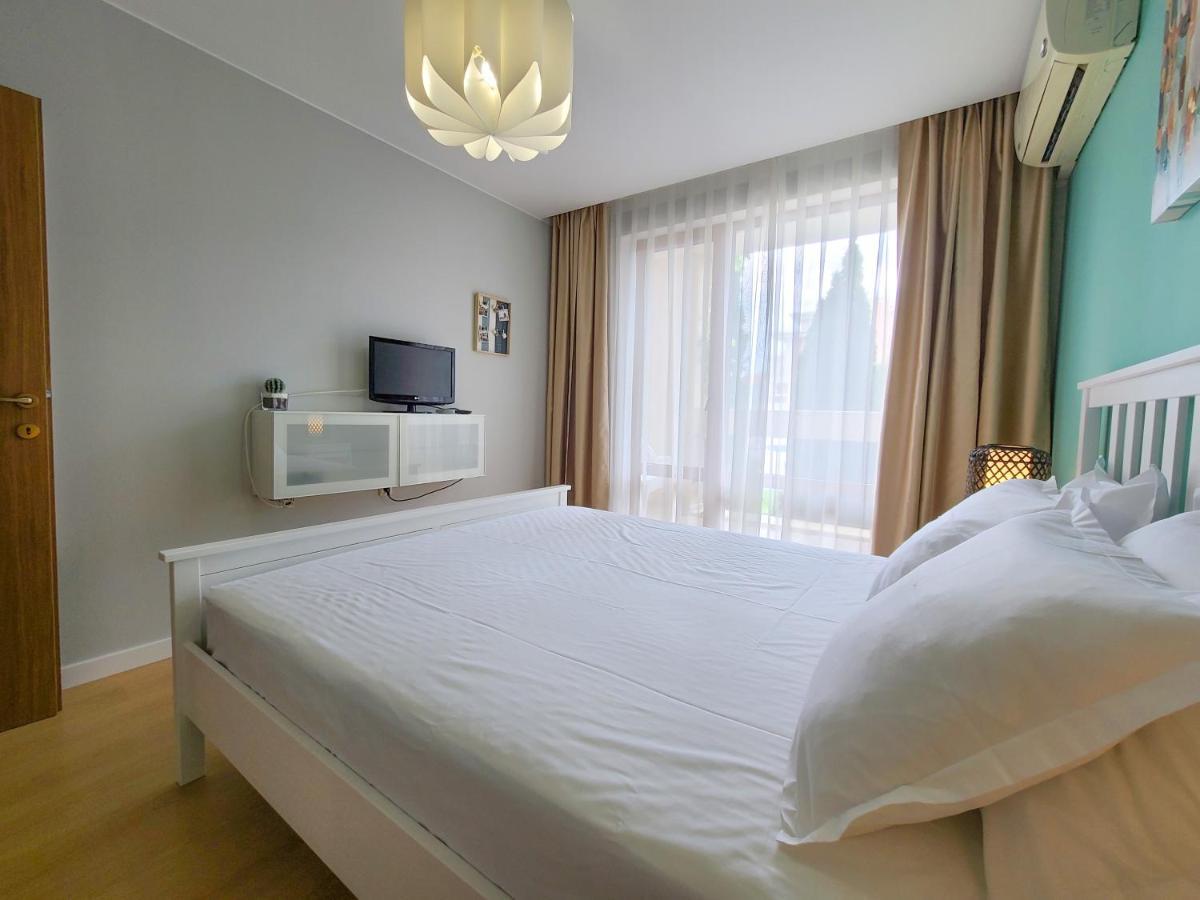 Prestige Fort Aparthotel - Private Apartment-Bsr スヴェティ・ヴラス エクステリア 写真